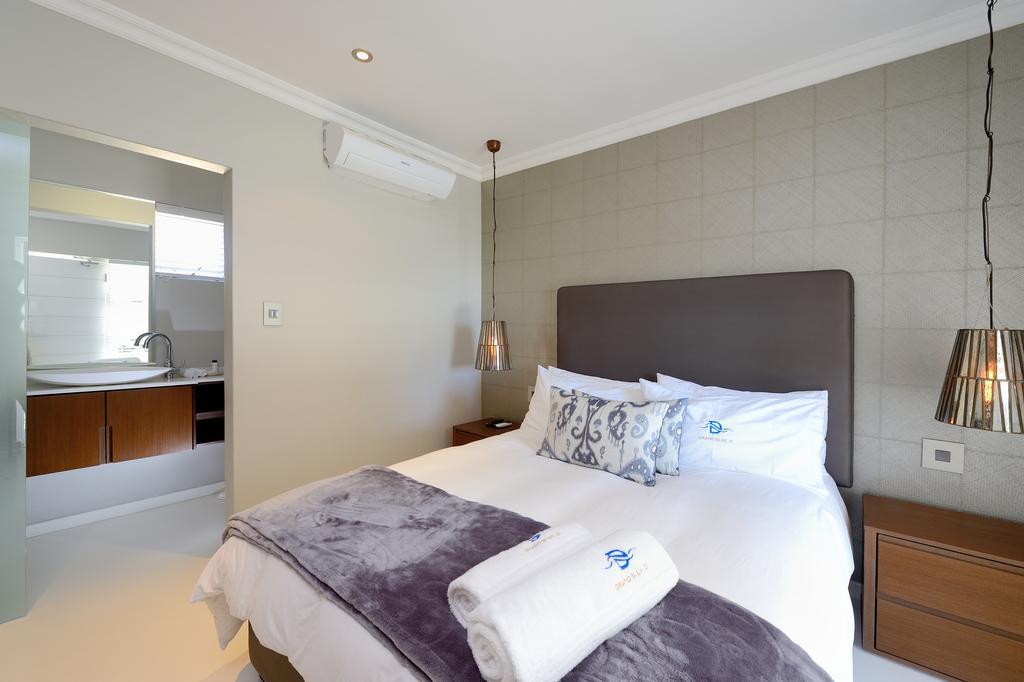 Grand Blue D Hotel Kaapstad Buitenkant foto