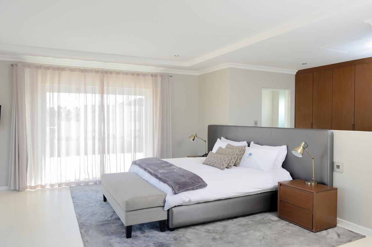 Grand Blue D Hotel Kaapstad Buitenkant foto